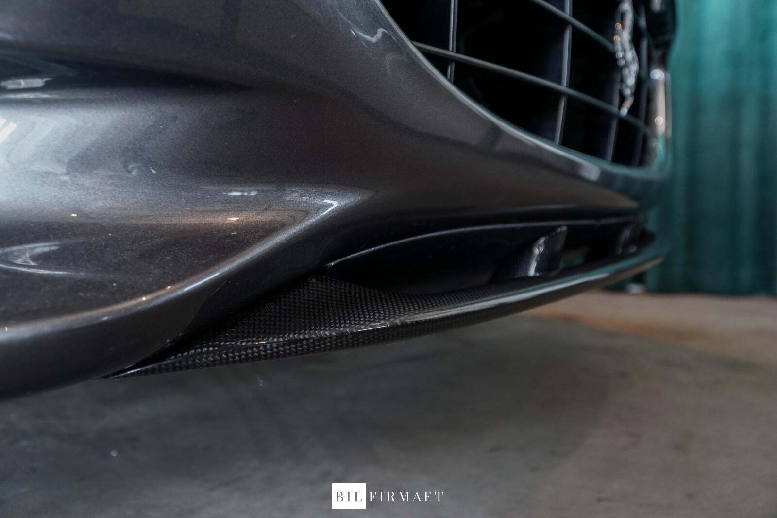 Grå Ferrari California 30 fra 2013