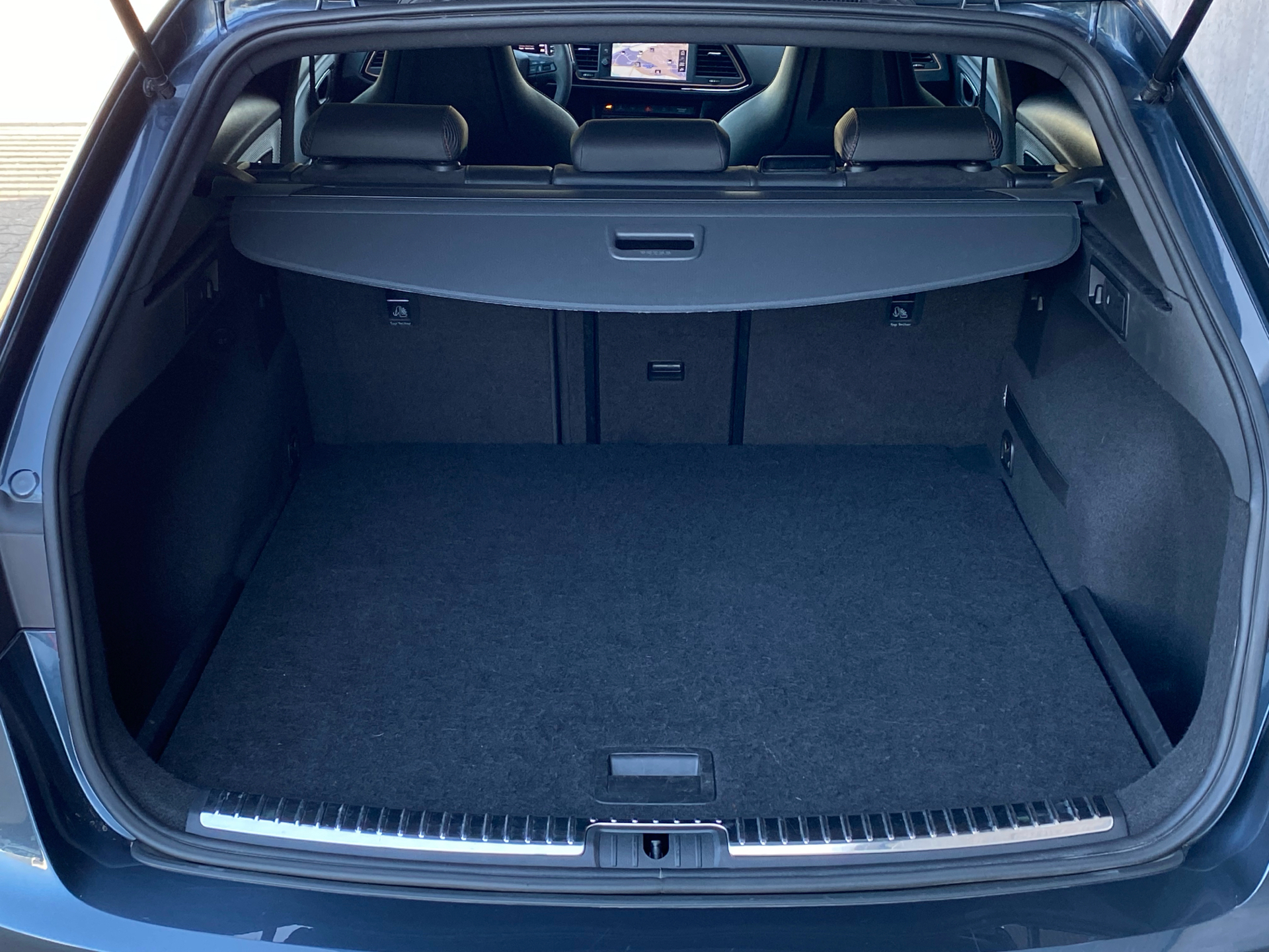 Sort Seat Leon fra 2020