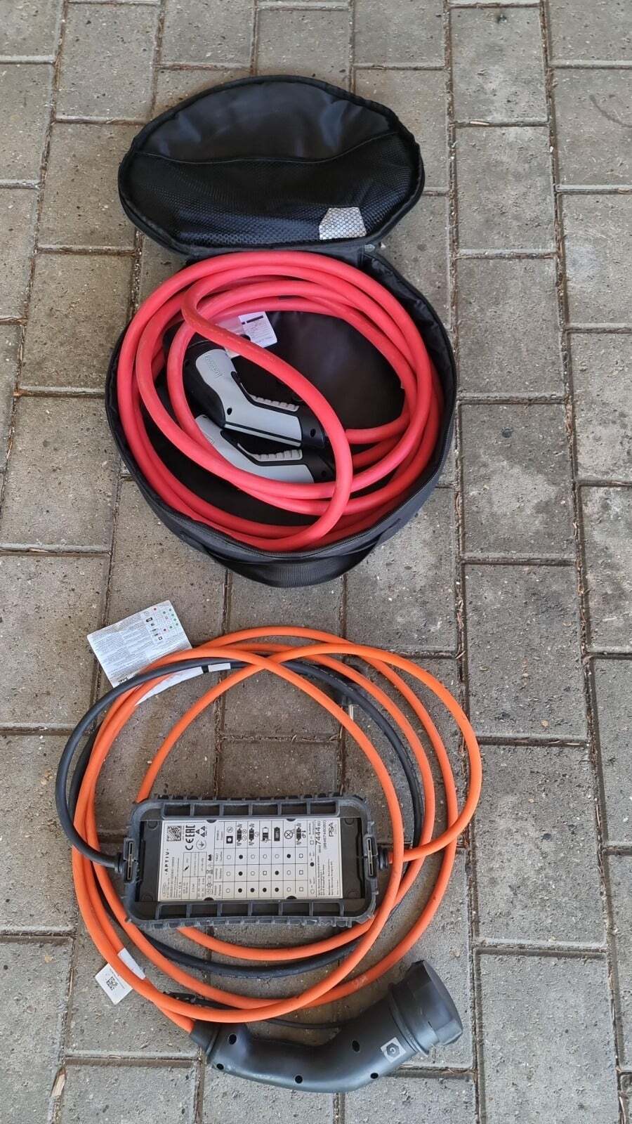 Grå Citroën ë-Berlingo fra 2022