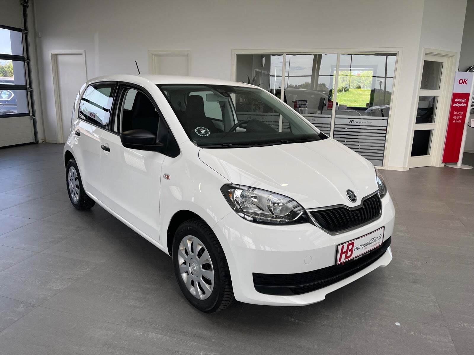 Hvid Skoda Citigo fra 2019 set udefra