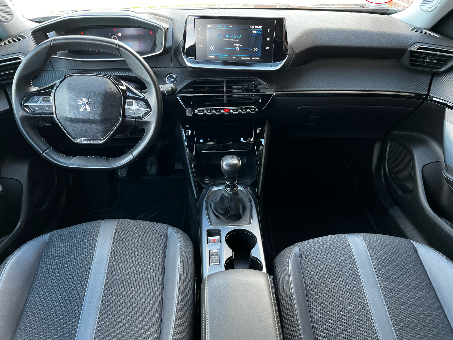 Peugeot 2008 1,5 BlueHDi Edition 210+ 100HK 5d 6g