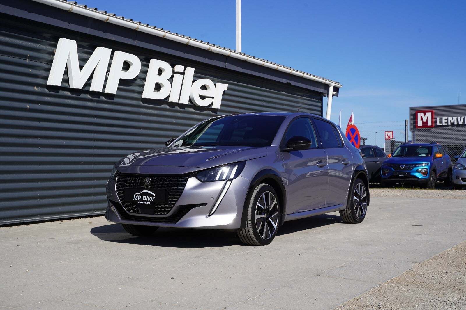 undefined Peugeot 208 fra 2020 set udefra