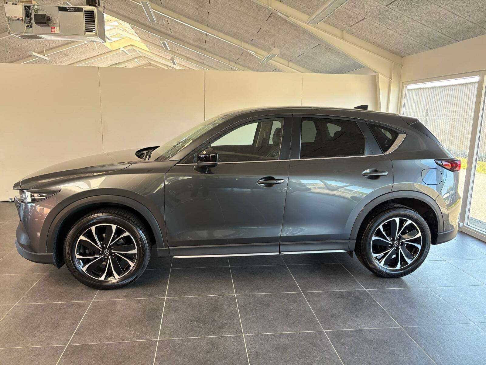 Mazda CX-5 2,0 SkyActiv-G 165 Newground