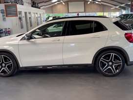 Mercedes GLA220