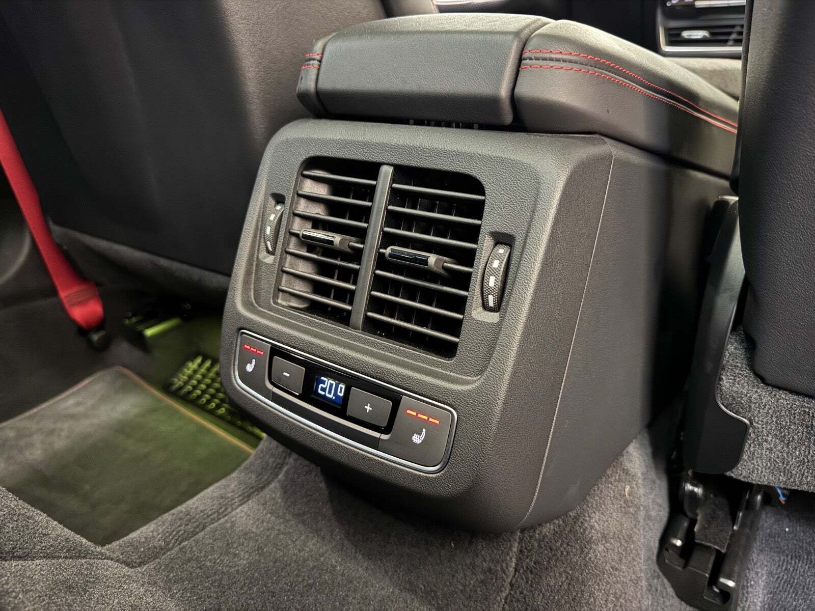 Rød Audi RS e-tron GT fra 2022