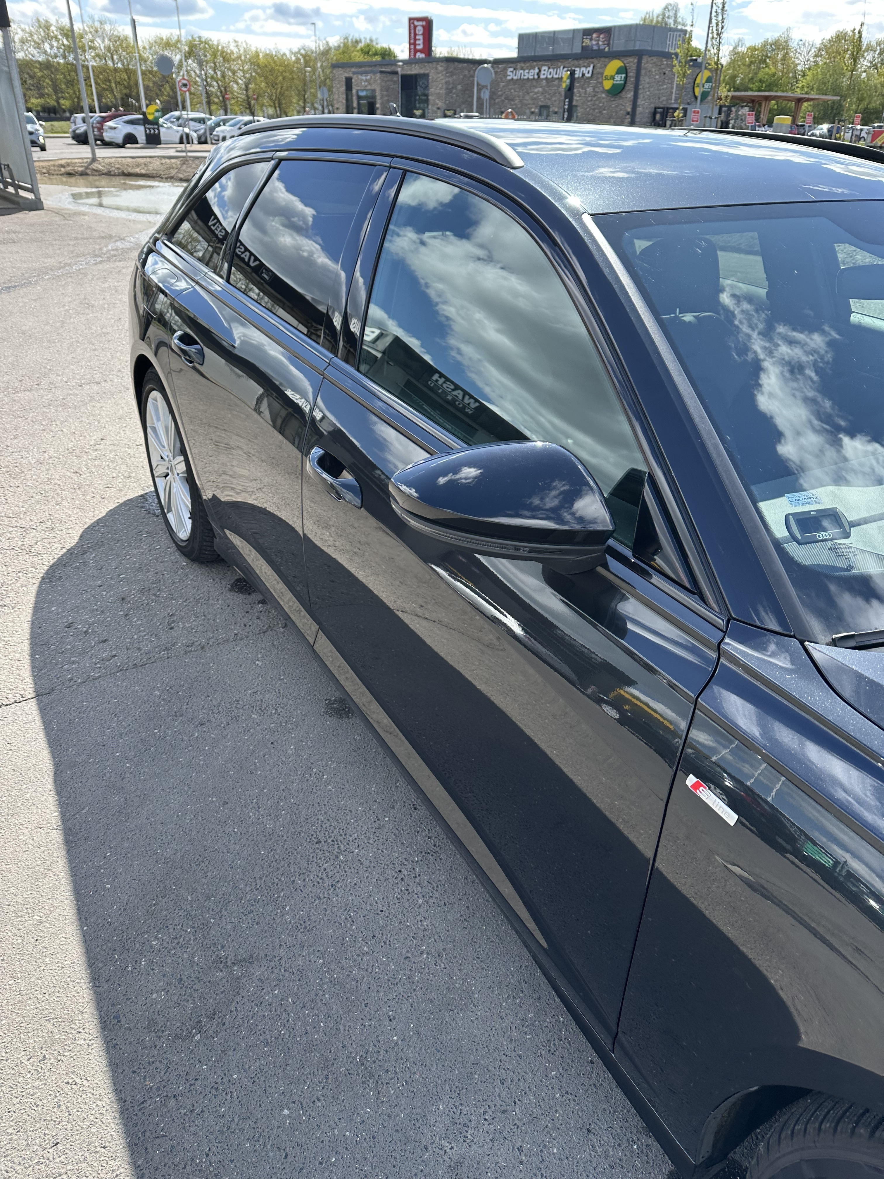 Grå Audi A6 fra 2021