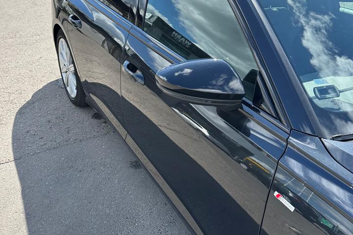 Grå Audi A6 fra 2021