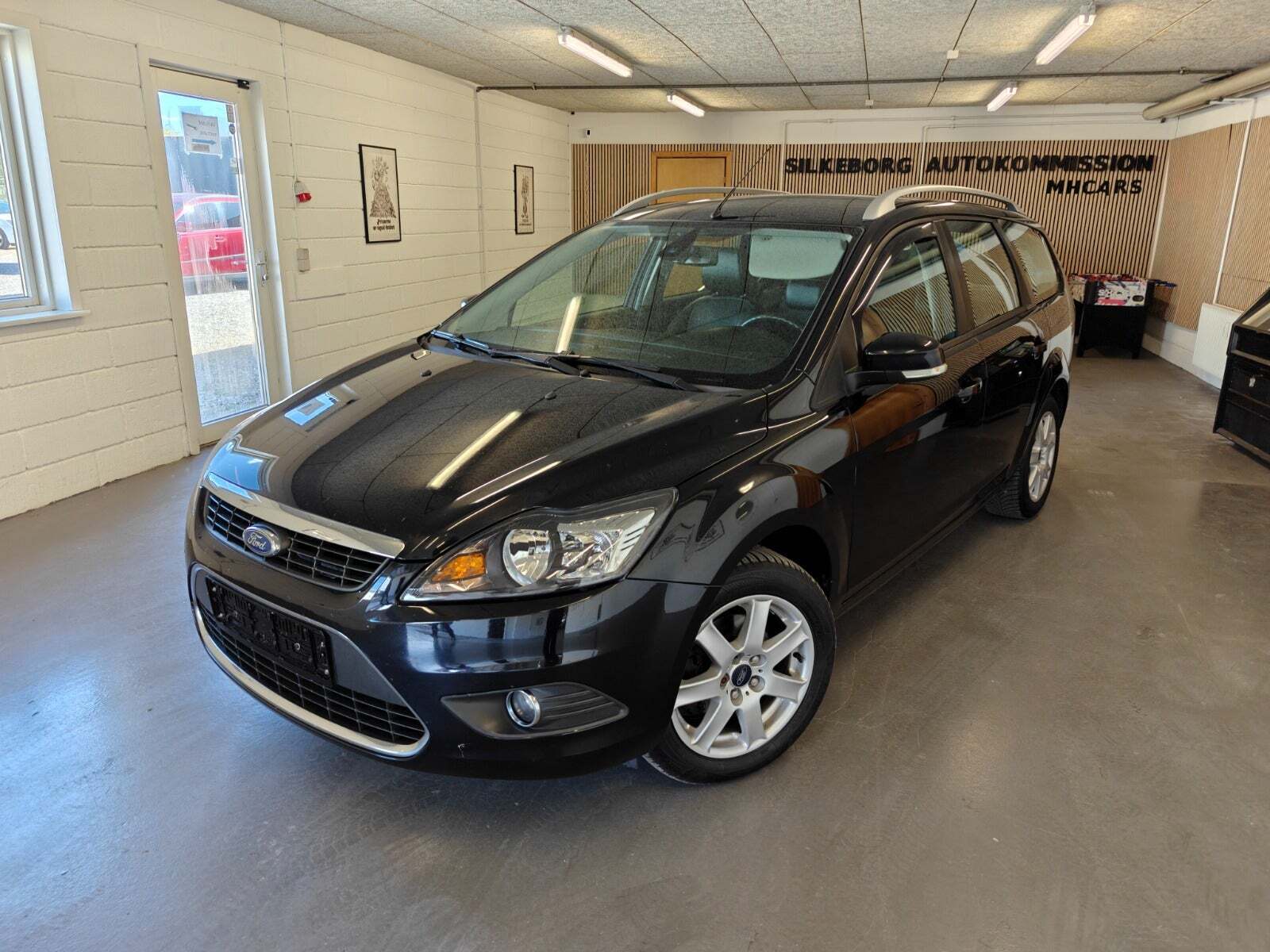 undefined Ford Focus fra 2010 set udefra