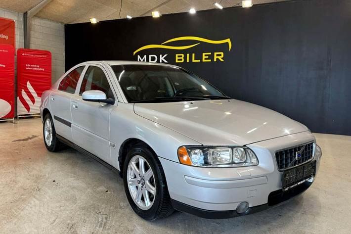 undefined Volvo S60 fra 2005 set udefra