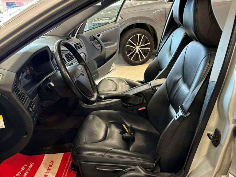 Volvo S60 2,4 170 aut.