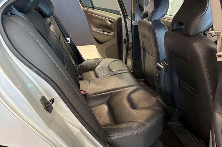 undefined Volvo S60 fra 2005 set indefra