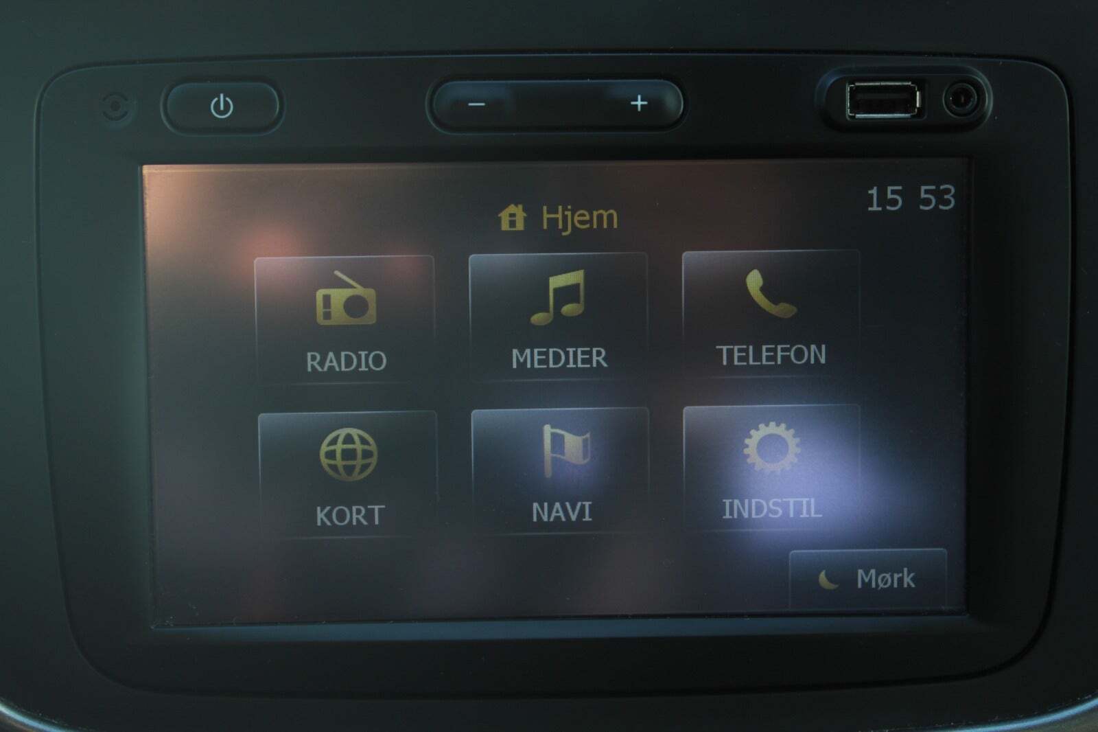 Hvid Dacia Sandero Stepway fra 2015