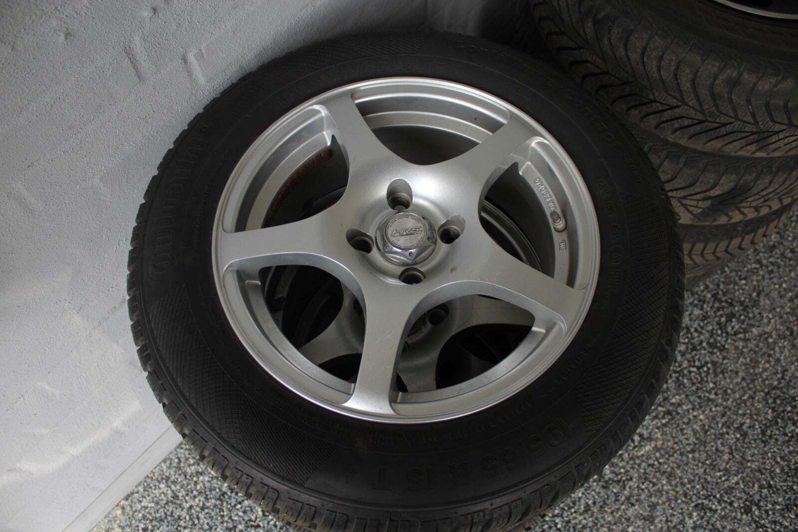 Hvid Dacia Sandero Stepway fra 2015