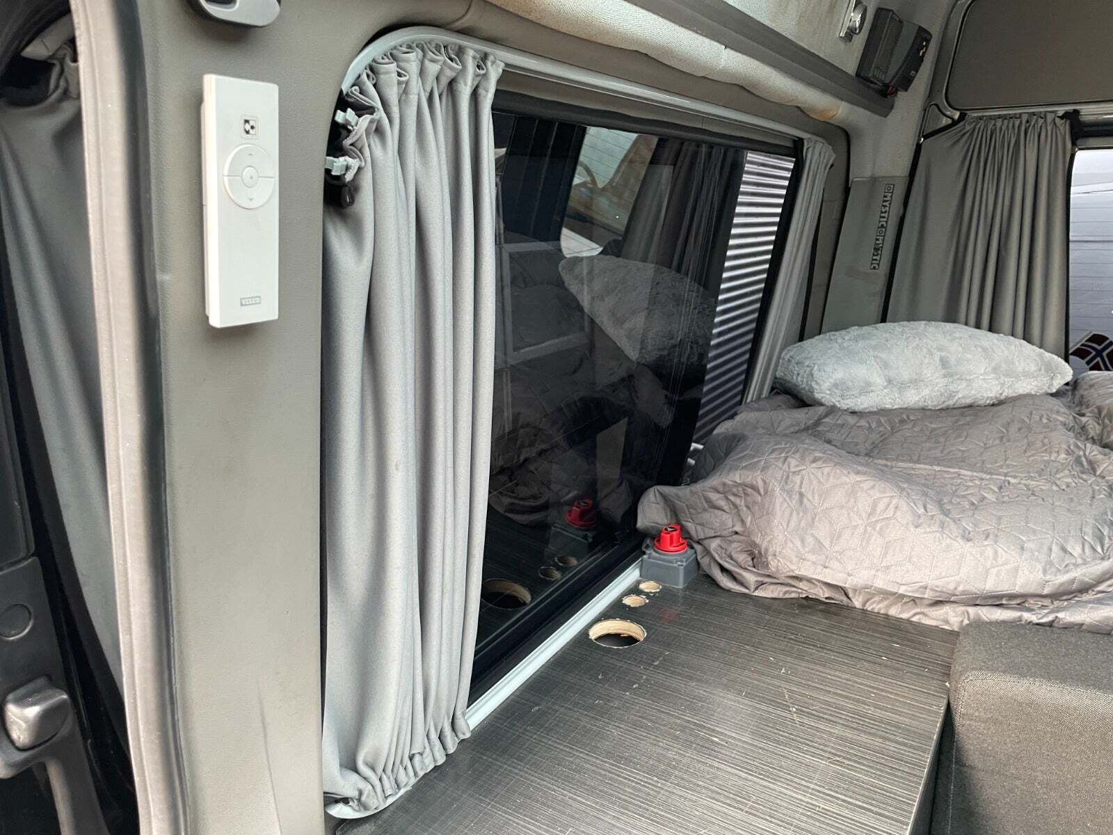 Sort Mercedes Sprinter 315 fra 2010