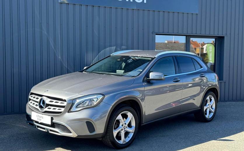 Mercedes GLA200