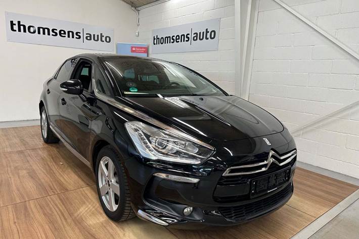 Sort Citroën DS5 fra 2015 set udefra