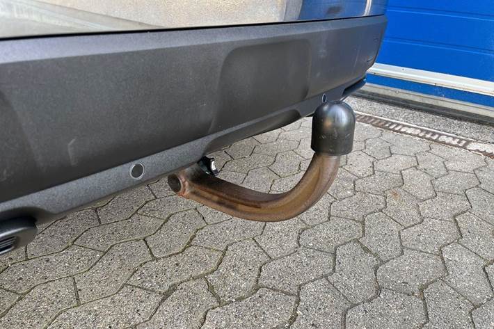 Sort Peugeot 3008 fra 2017