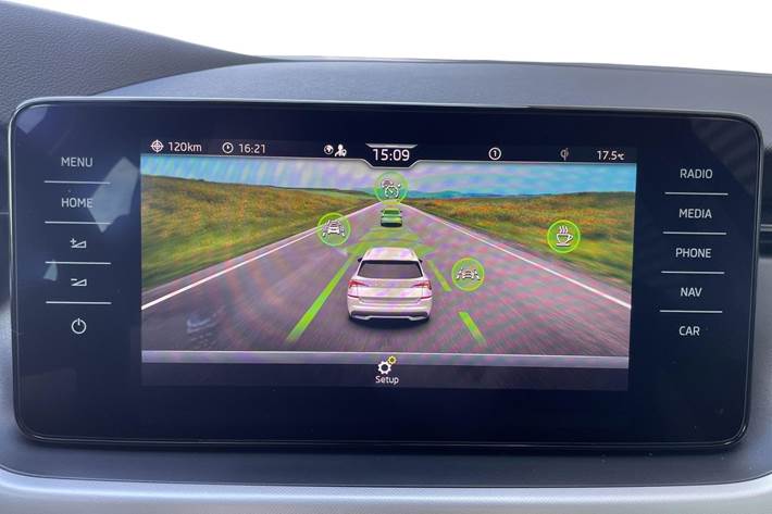 Grå Skoda Kamiq fra 2020