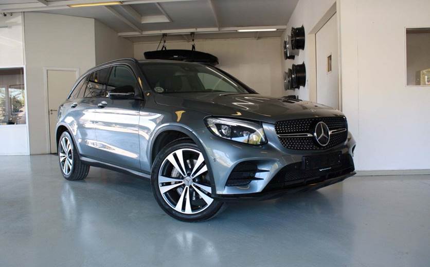 Mercedes GLC300