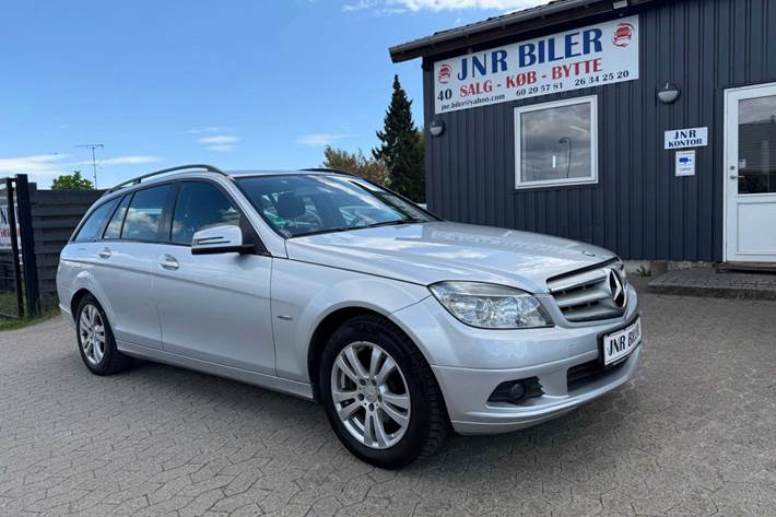 undefined Mercedes C200 fra 2011 set udefra