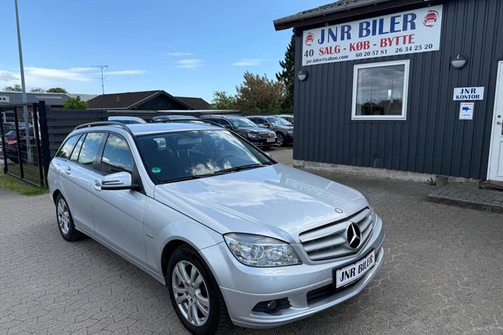 undefined Mercedes C200 fra 2011 set udefra