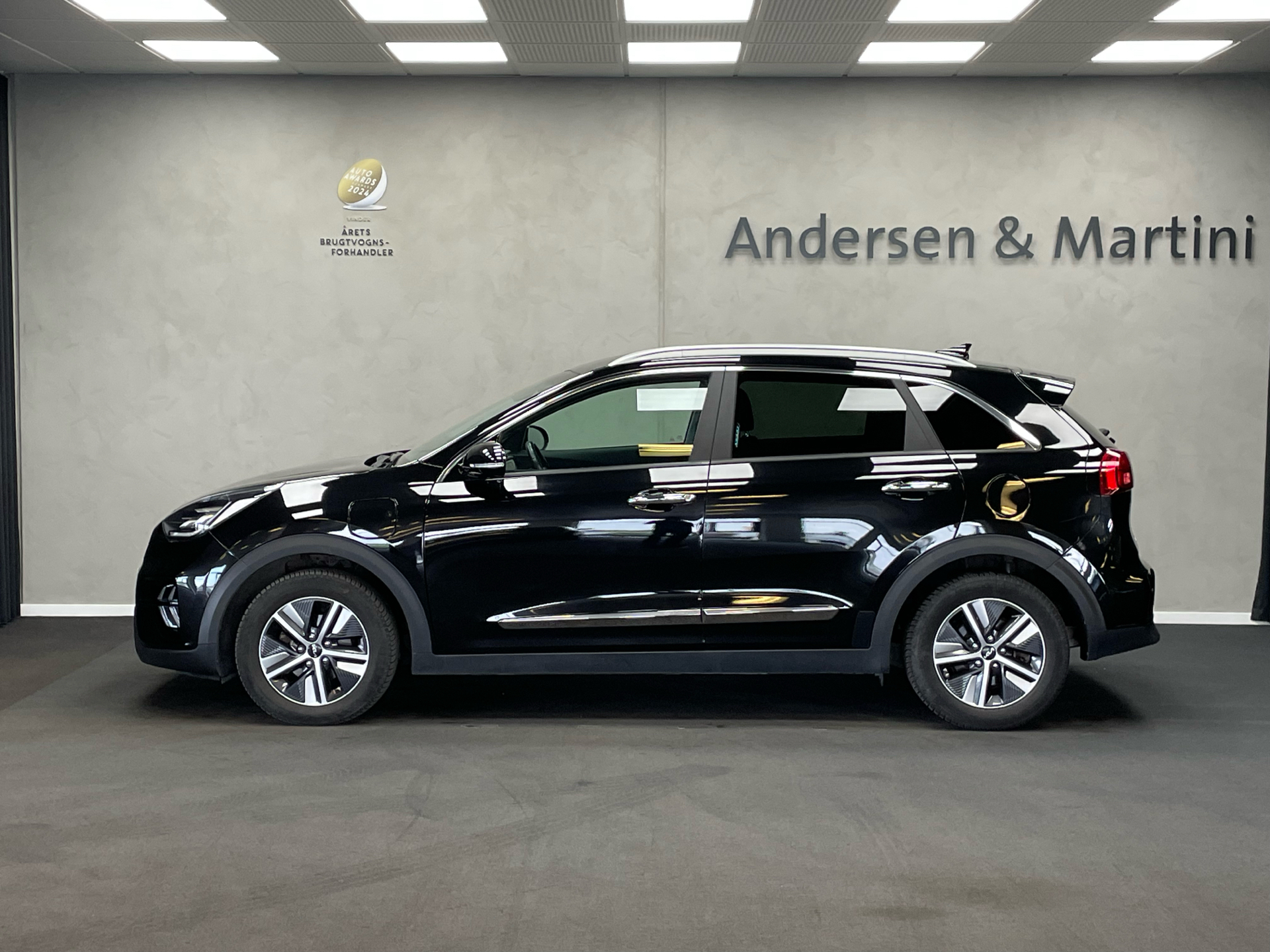 Sort Kia Niro fra 2022