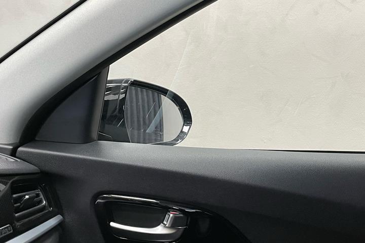 Sort Kia Niro fra 2022