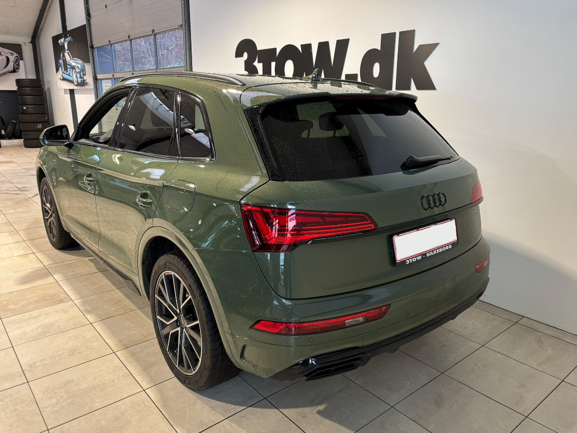 Grøn Audi Q5 fra 2021