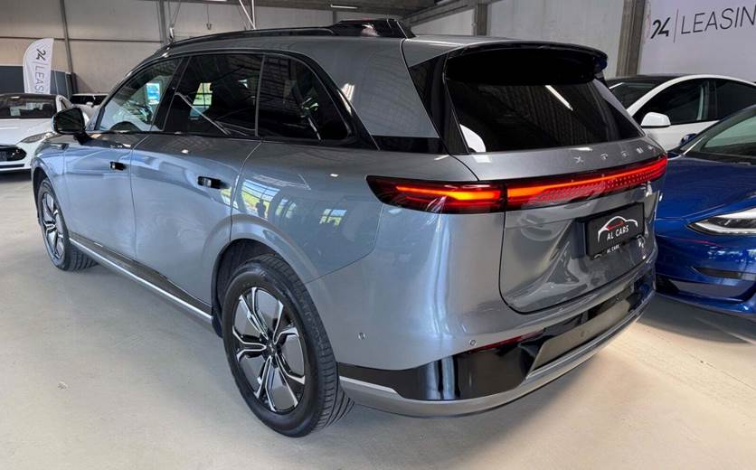 XPeng G9