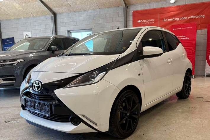 undefined Toyota Aygo fra 2015