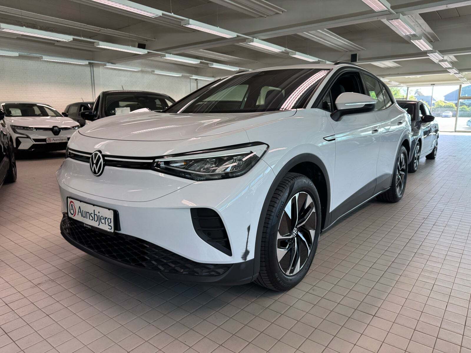 Hvid VW ID.4 fra 2024 set udefra