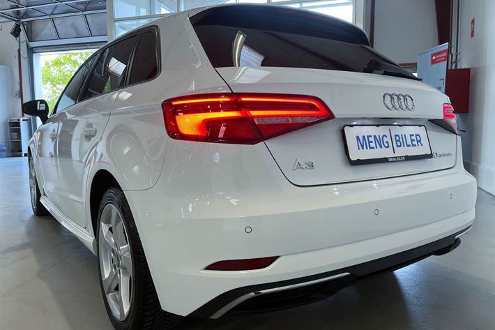 Hvid Audi A3 fra 2020