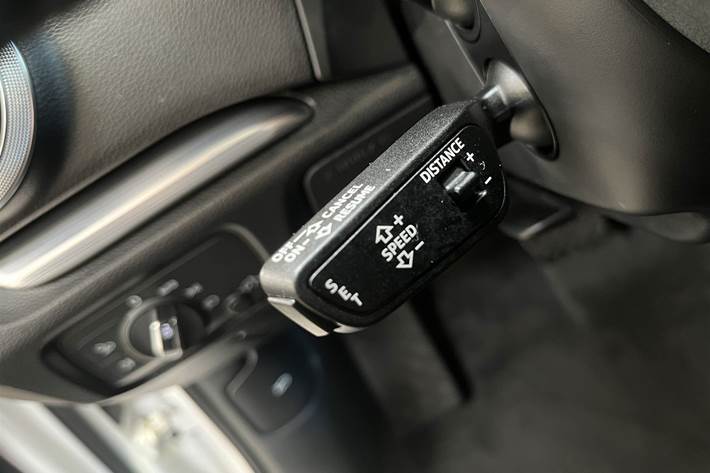 Hvid Audi A3 fra 2020