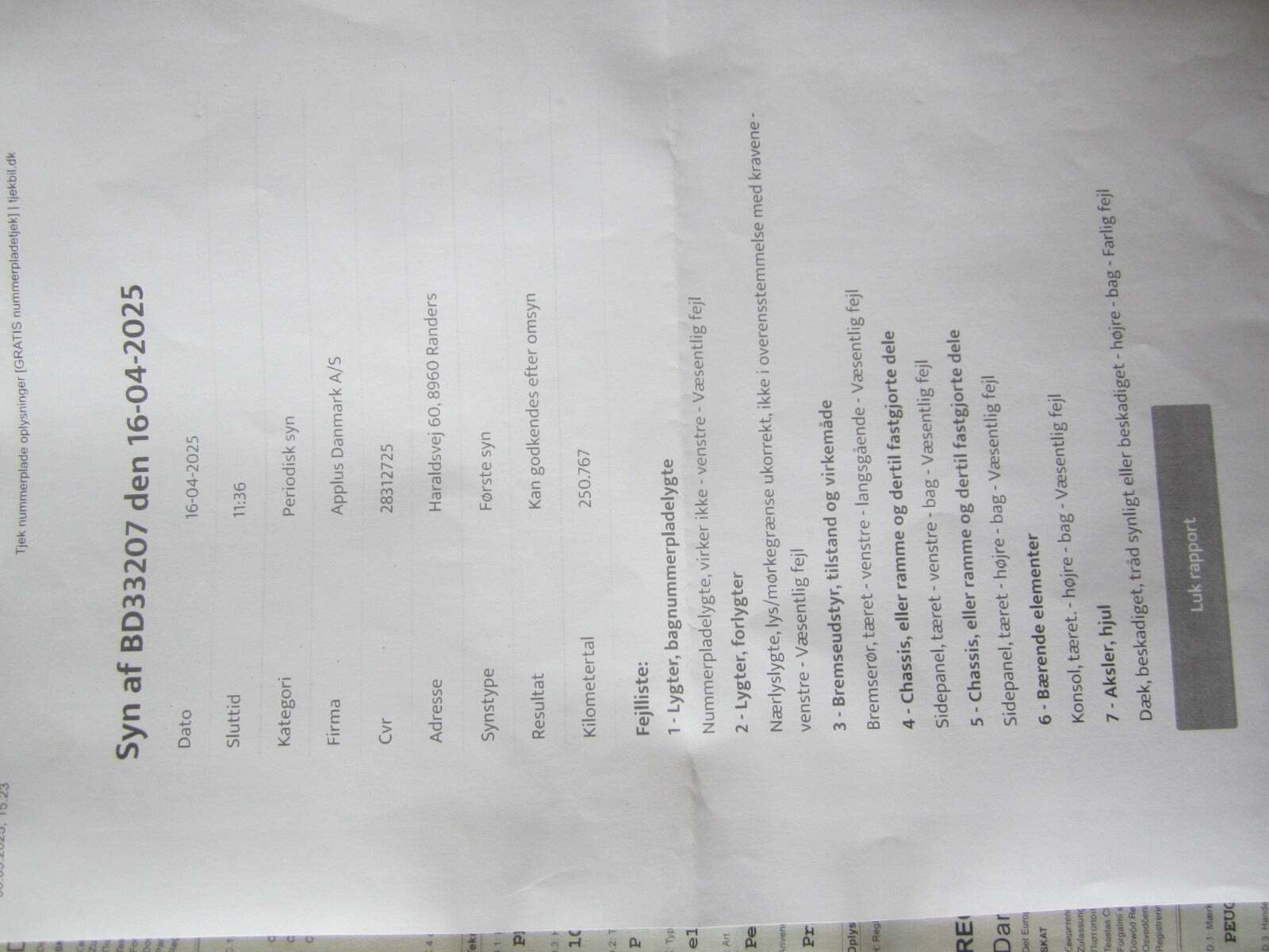 Grå Peugeot 107 fra 2007