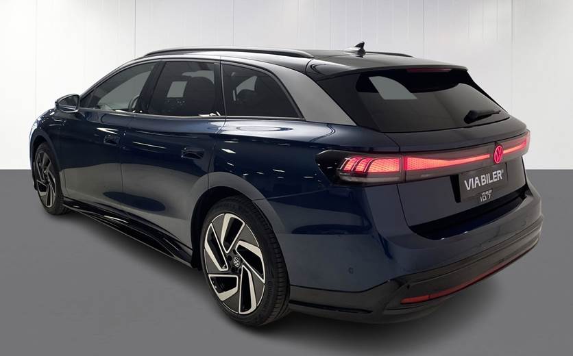 VW ID.7