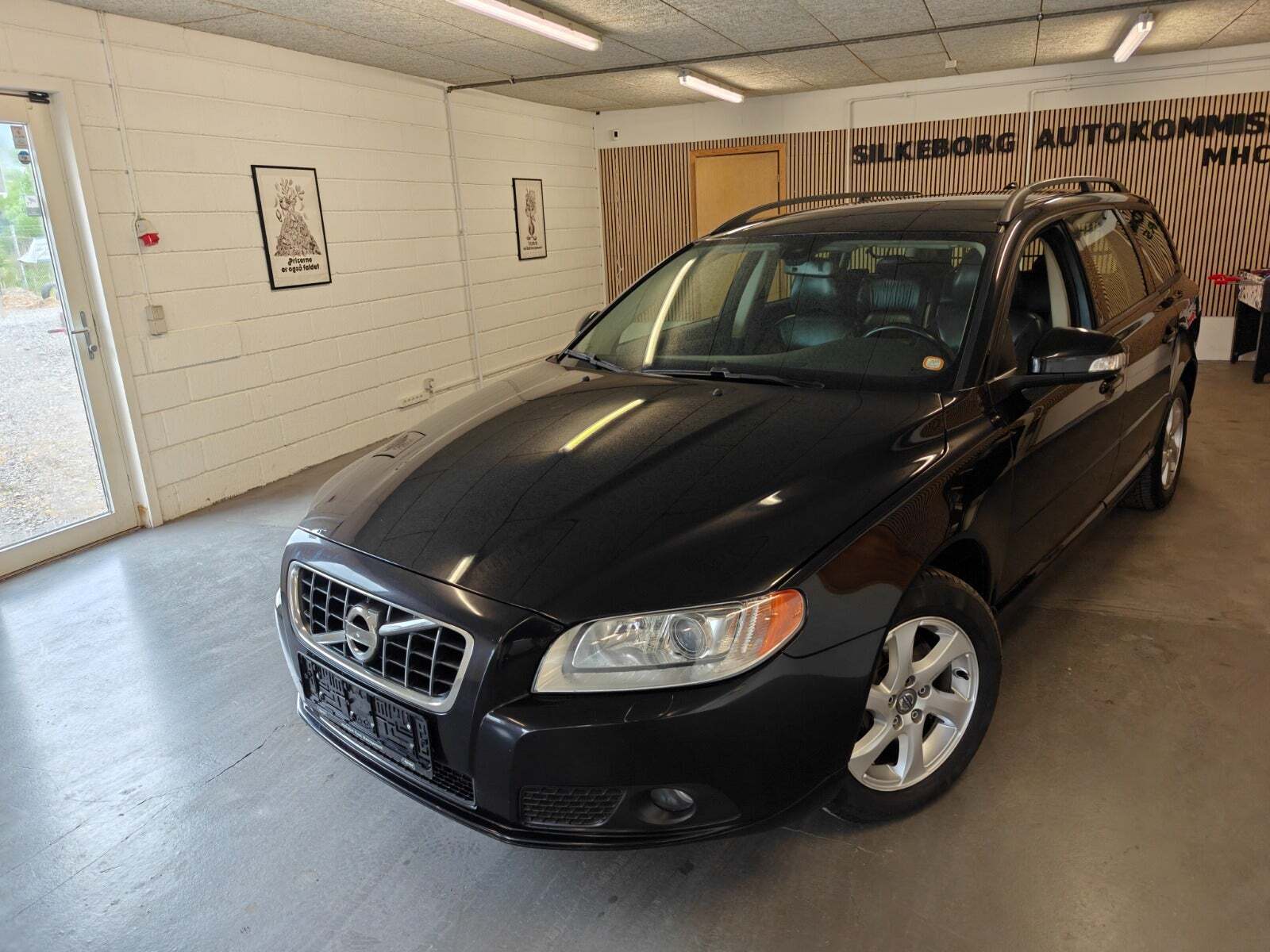 undefined Volvo V70 fra 2008 set udefra