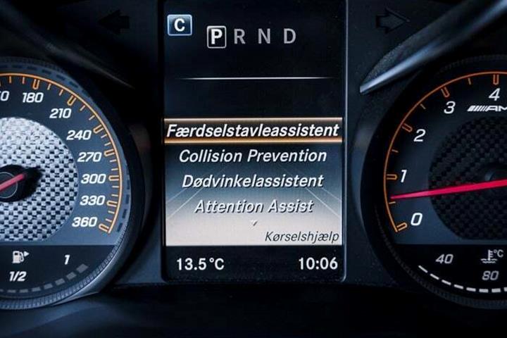 Grå Mercedes AMG GT S fra 2015