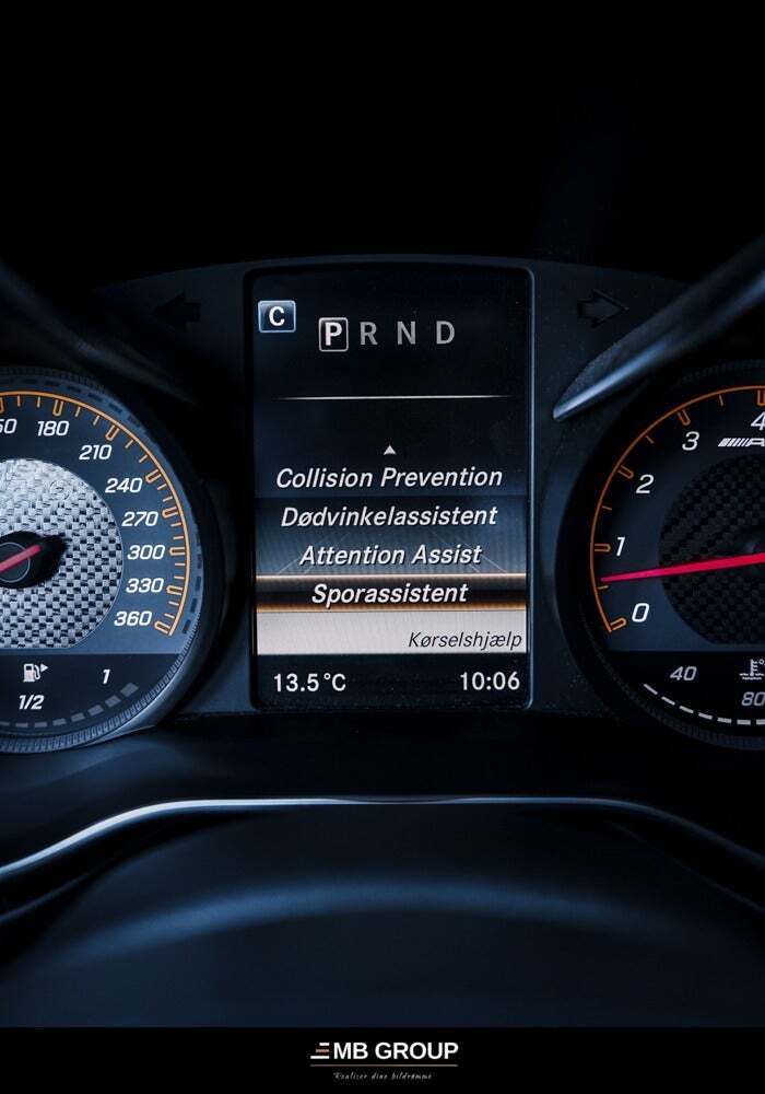 Grå Mercedes AMG GT S fra 2015
