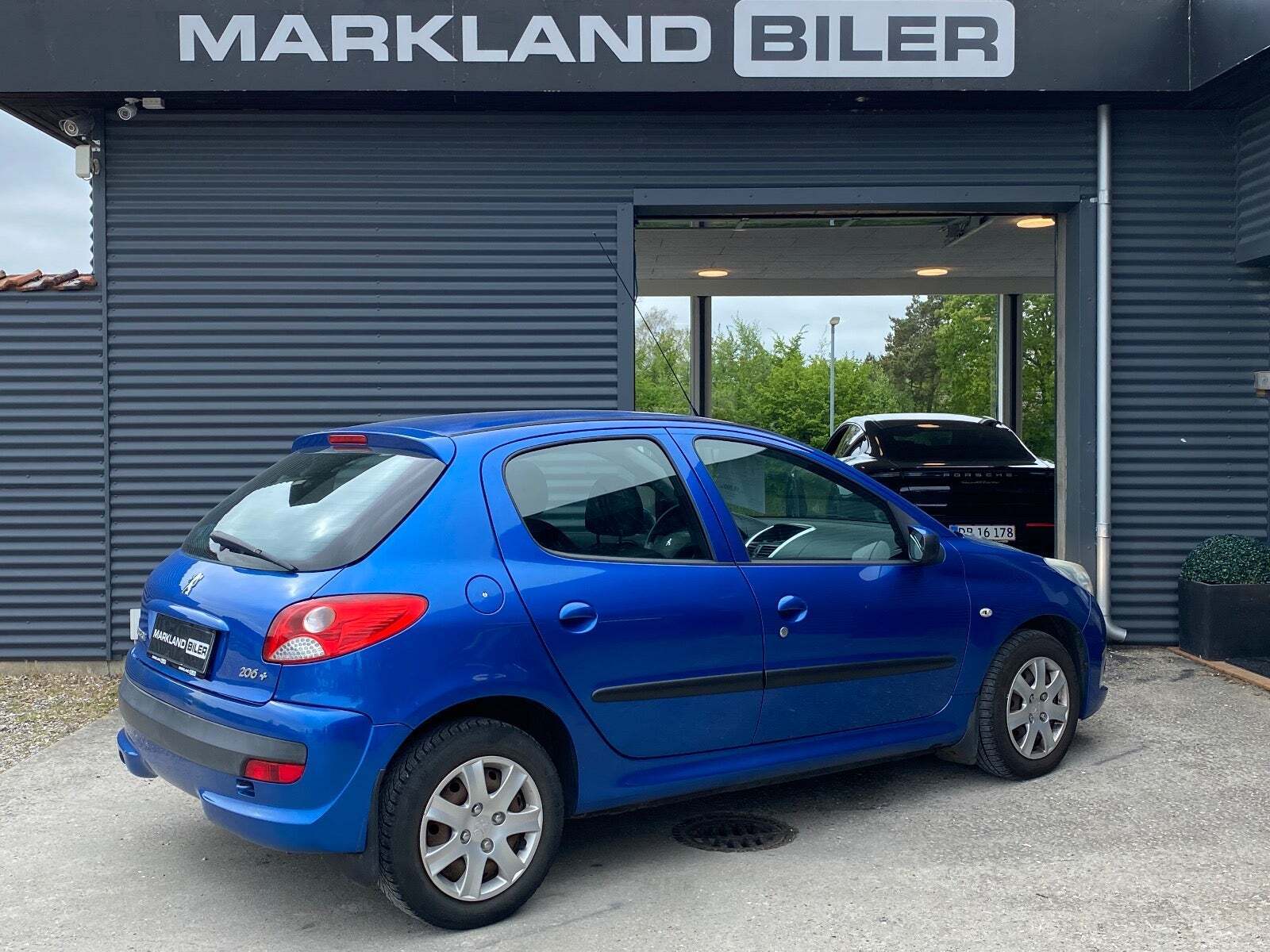 Blå Peugeot 206+ fra 2012