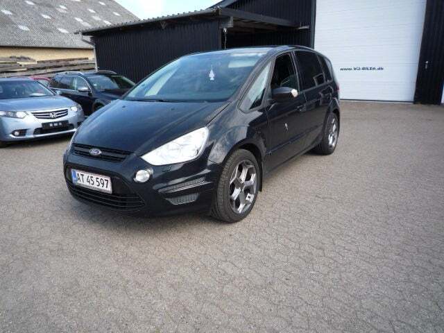 undefined Ford S-MAX fra 2011 set udefra