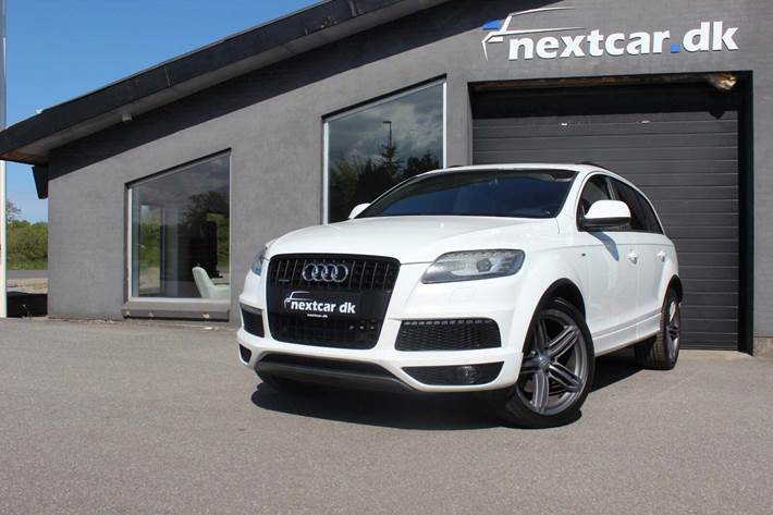undefined Audi Q7 fra 2011 set udefra