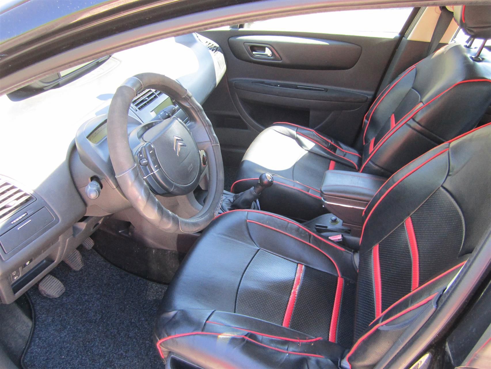 Citroën C 4 1,6 Citroën C4 1,6 i 16V Advance 110HK 5d