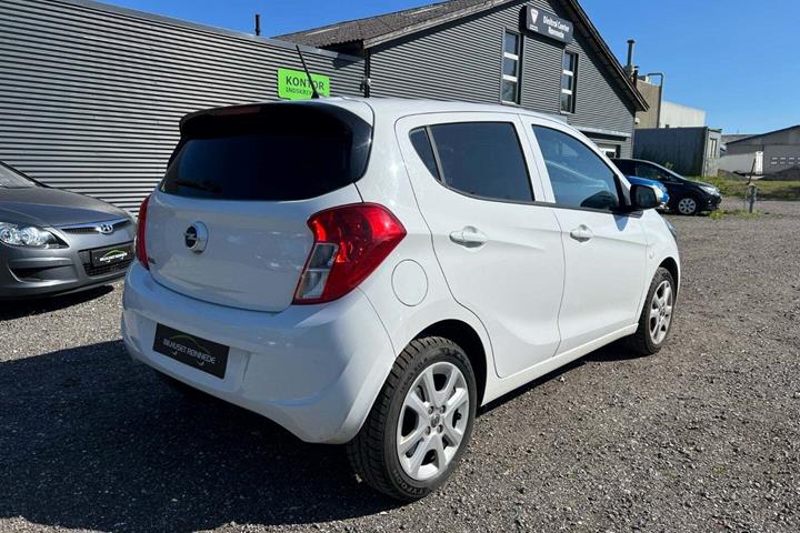 Hvid Opel Karl fra 2016