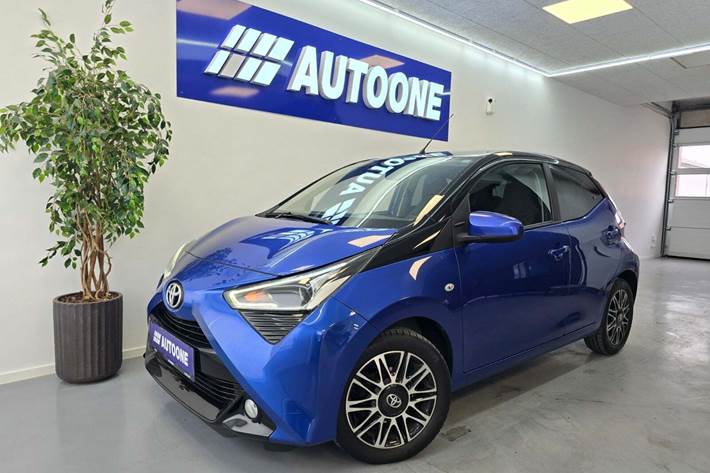 Blå Toyota Aygo fra 2019