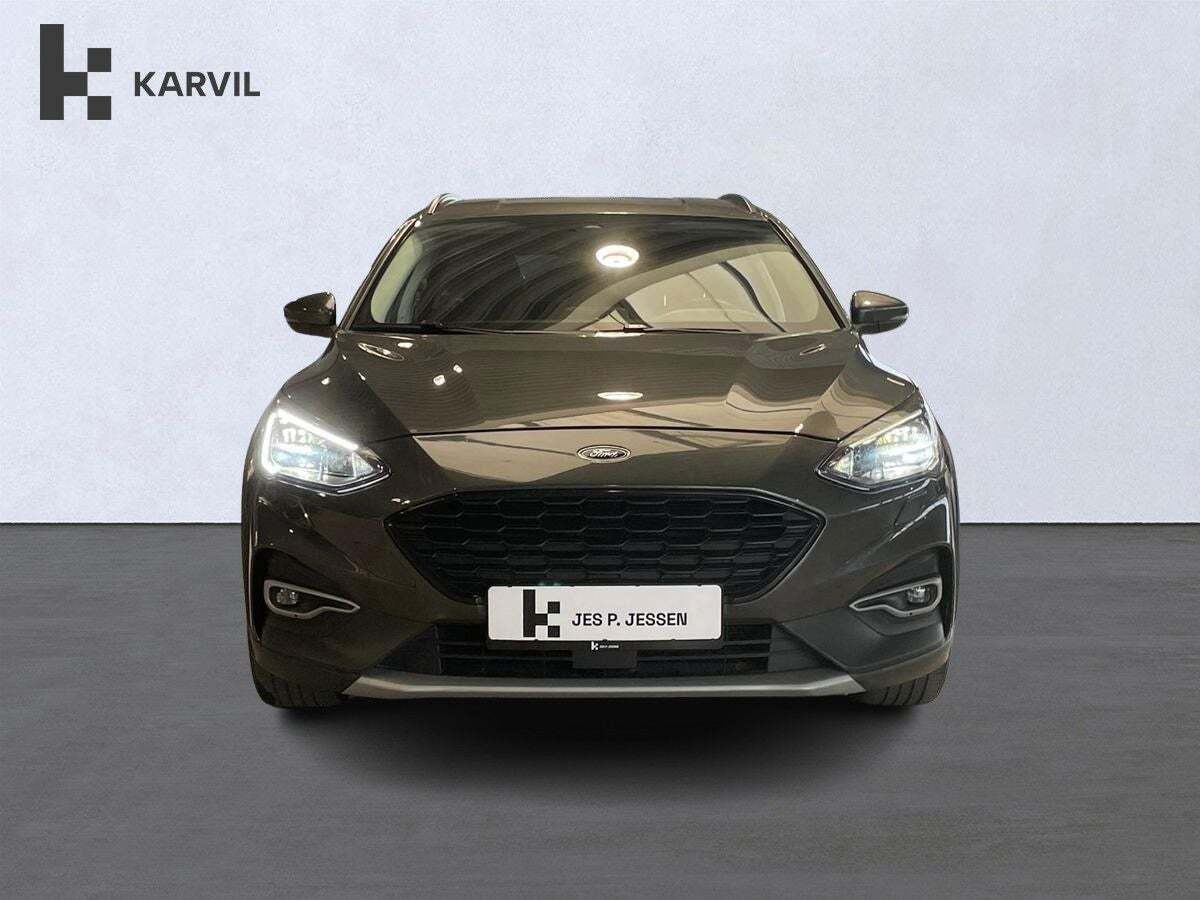 Blå Ford Focus fra 2020