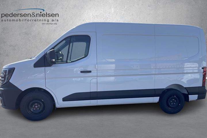 Hvid Nissan Interstar fra 2026