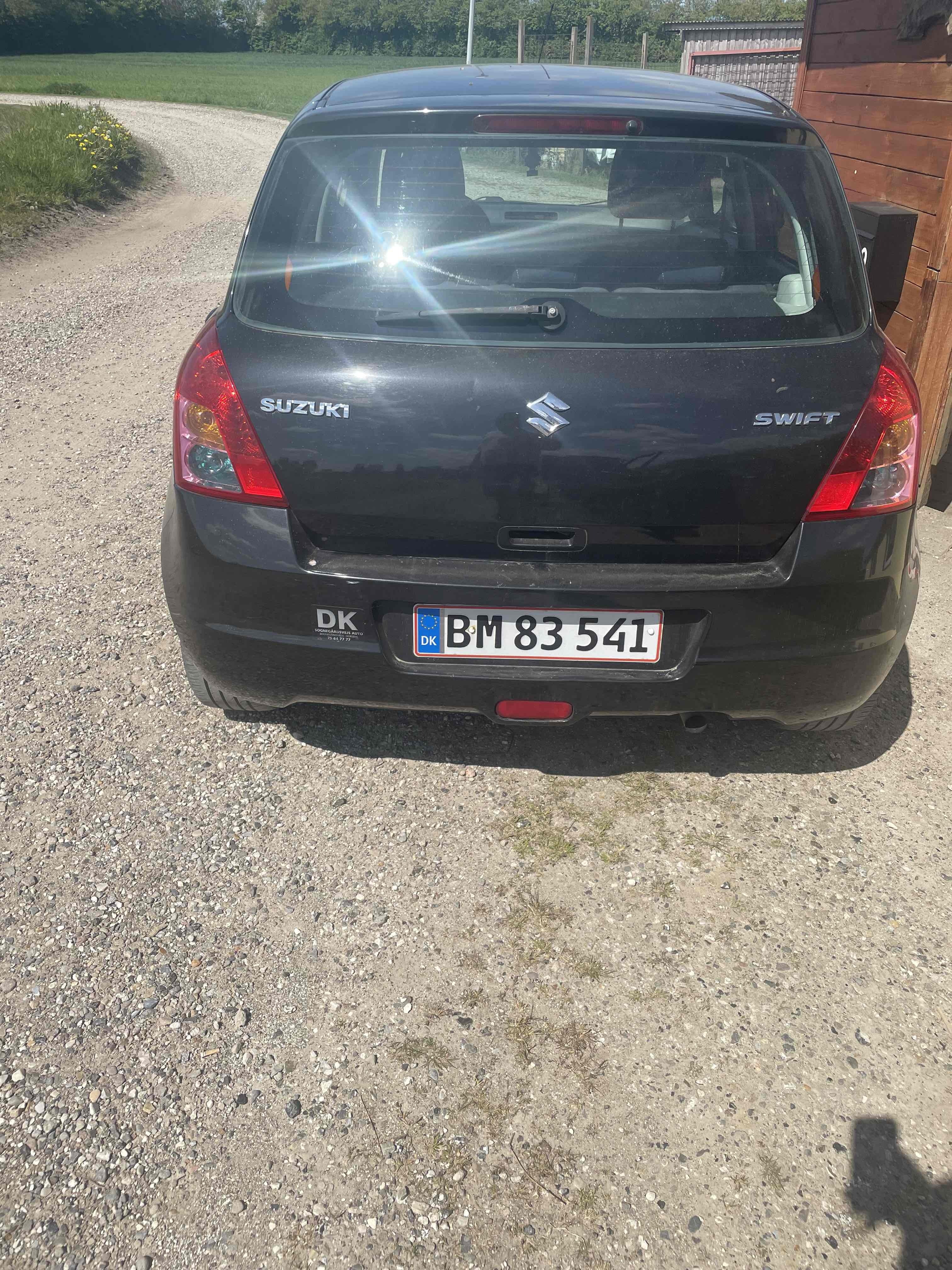 undefined Suzuki Swift fra 2010