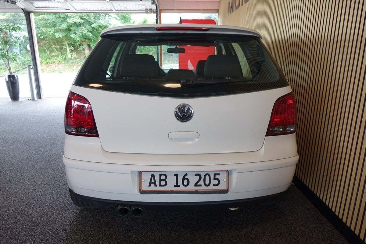 Hvid VW Polo fra 2009