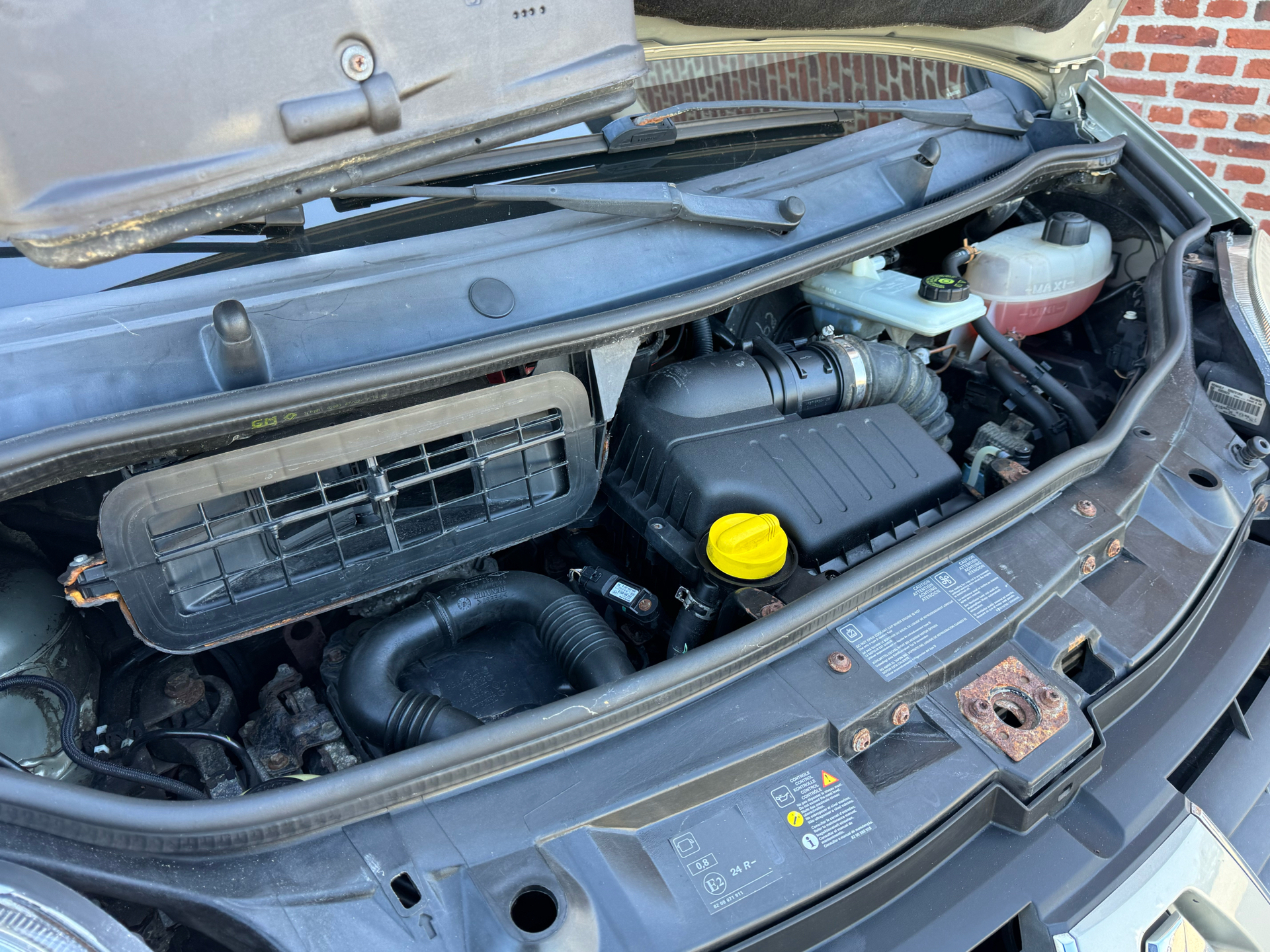 Sort Renault Trafic fra 2007