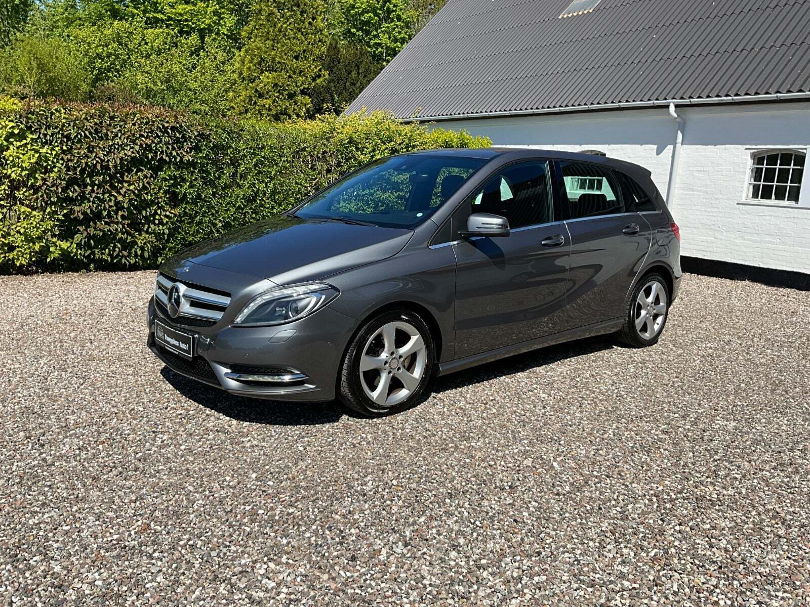undefined Mercedes B200 fra 2014